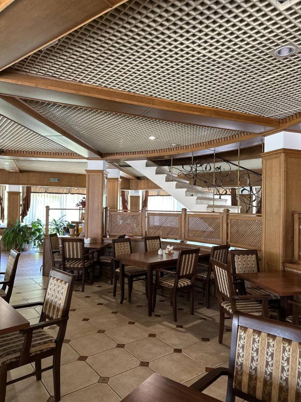 Panna Hotel Солочин Экстерьер фото